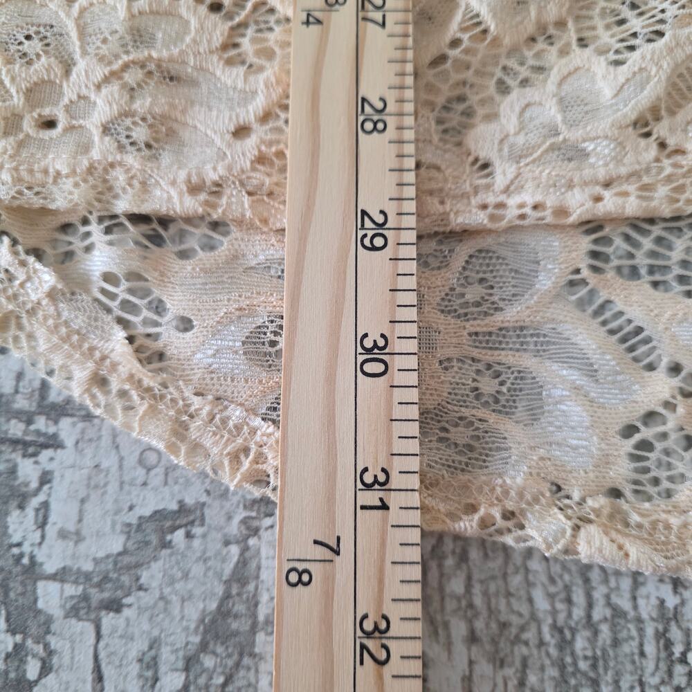 Heimish USA Lace Long-sleeved Button Up Blouse Women's Large - Picture 6 of 6